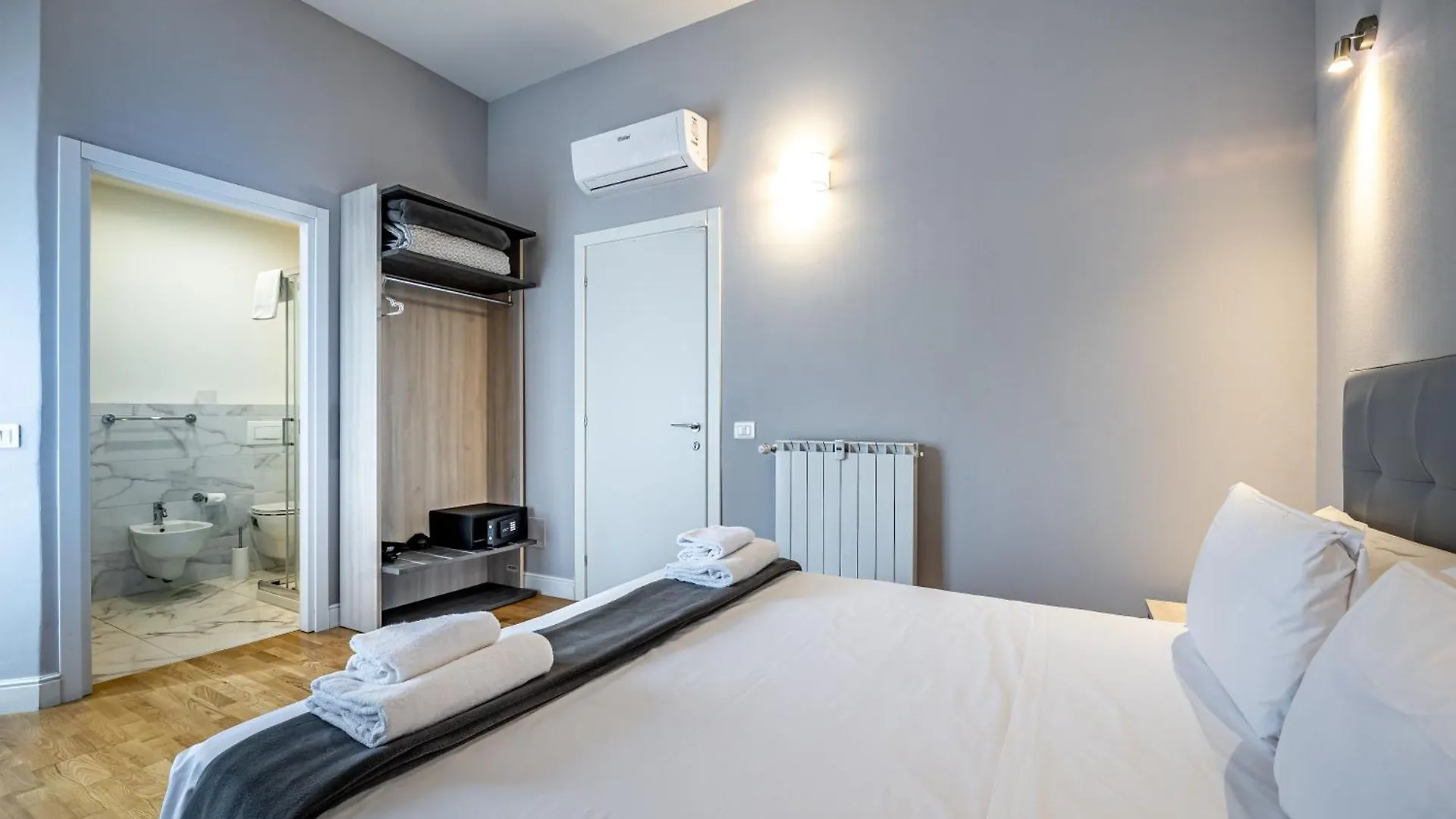 Residenza24 Bed & Breakfast Florence