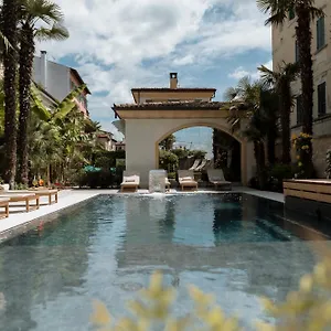 Hotel Classique ***